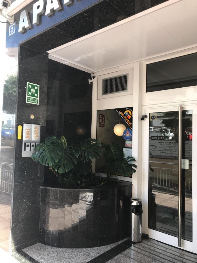 Apartamentos Sol Mar Los Cristianos  Zewnętrze zdjęcie
